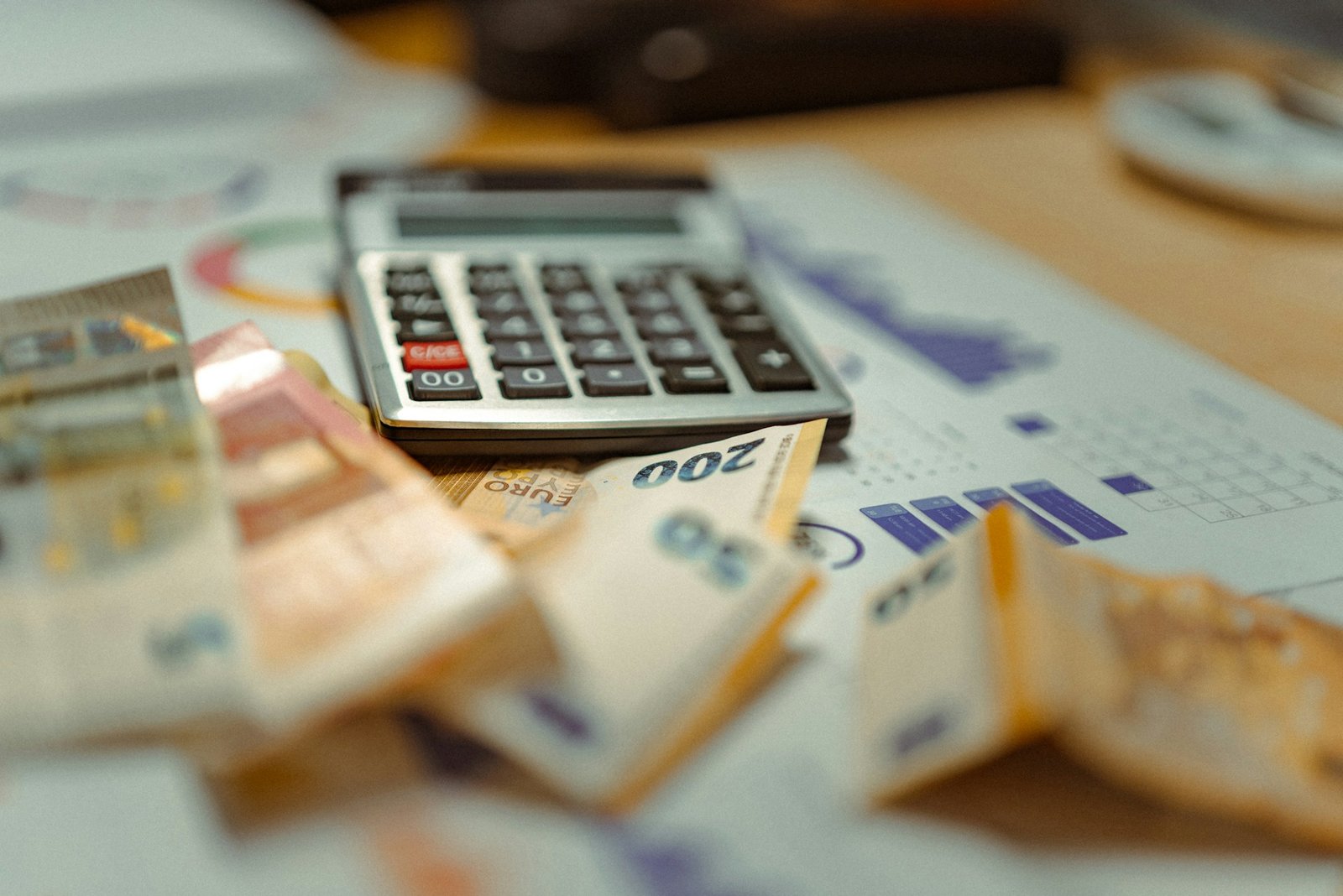 Finance & Insurance